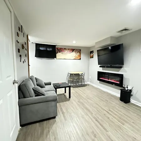 Executive Apartment At Uplands